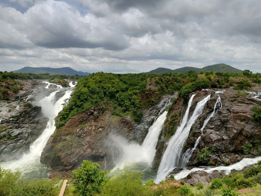 Shivanasamudra Falls
