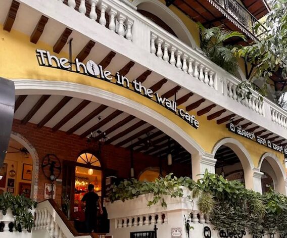 Hole in the Wall Café – Bengaluru