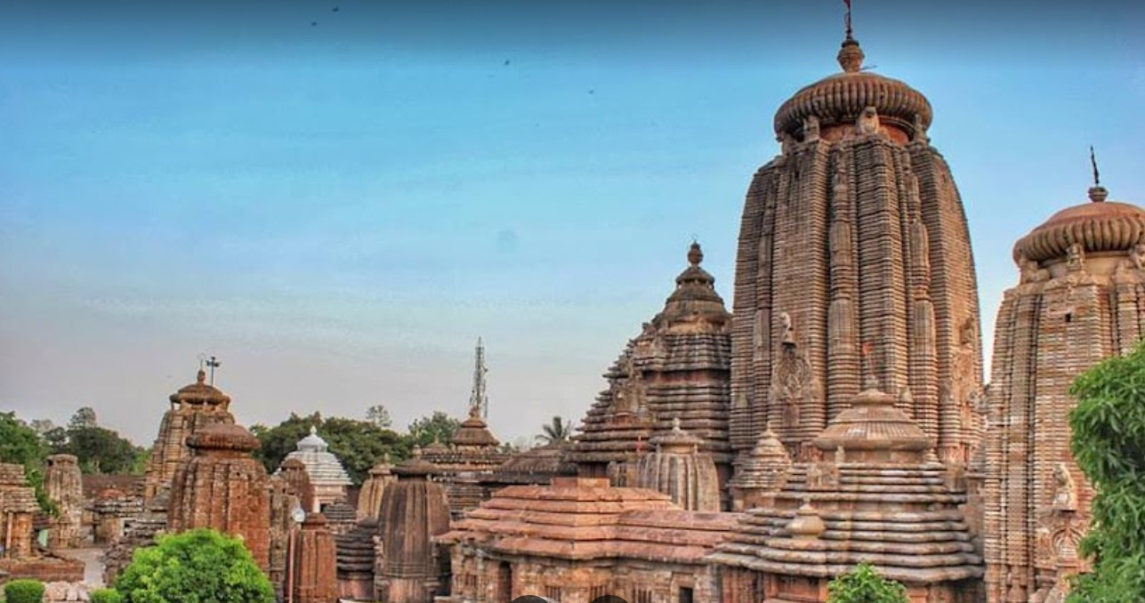 Top Places To Visit In Orissa In 2023 lingraja temple