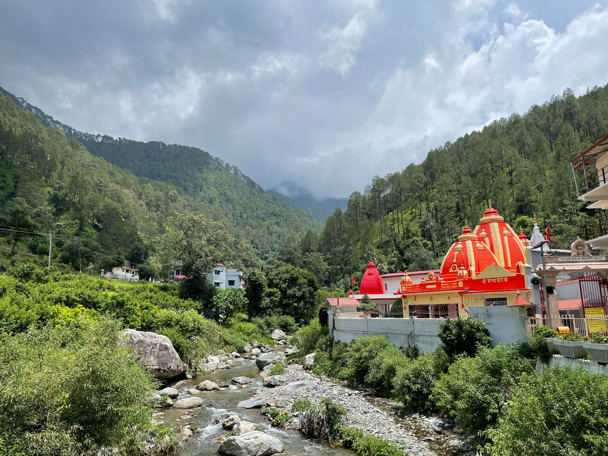 Kainchi Dham, Neem Karorli Baba, Nainital Kainchi Dham