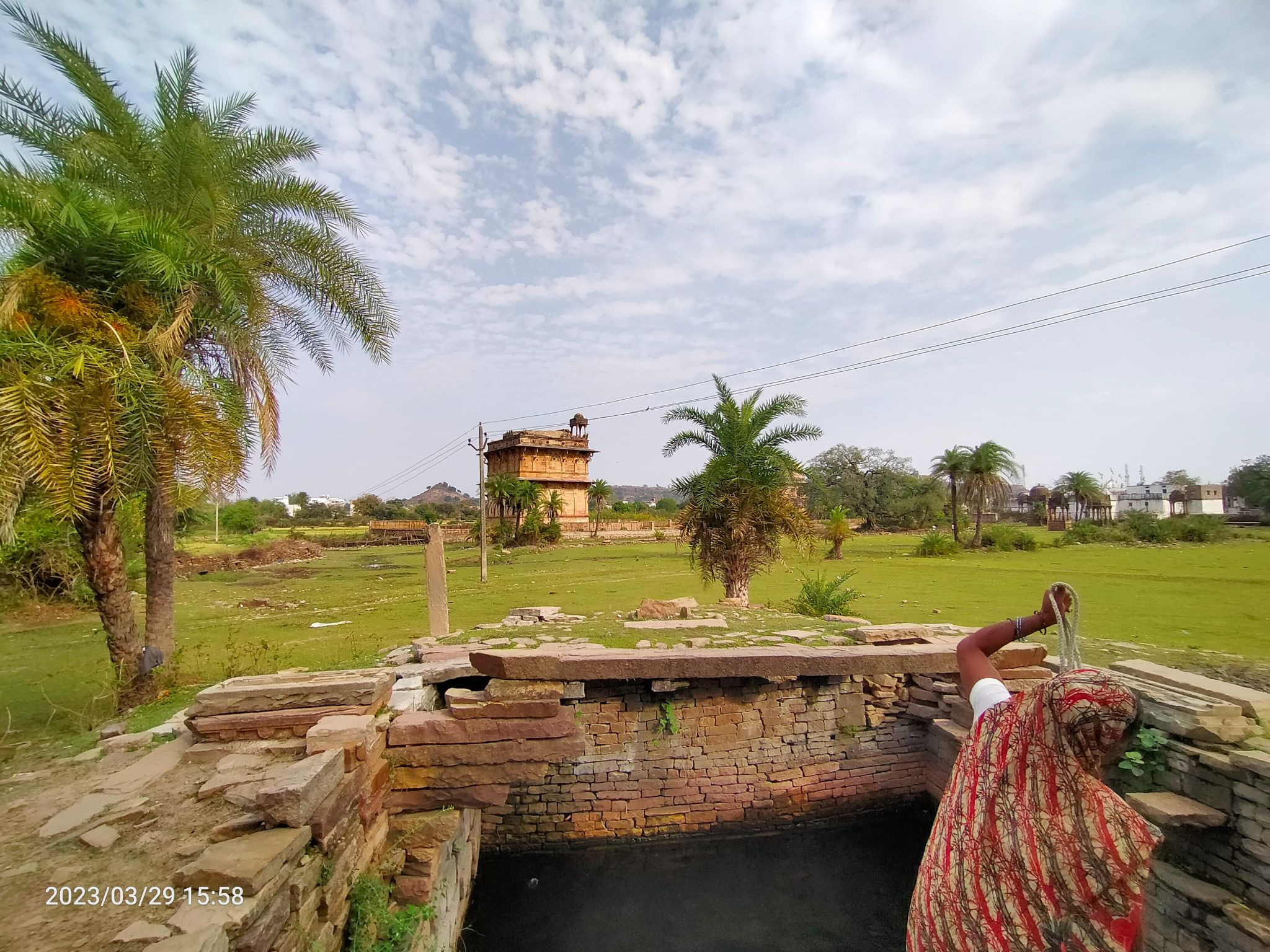 Shahzadi Ka Roza in Chanderi, Madhya Pradesh image-27