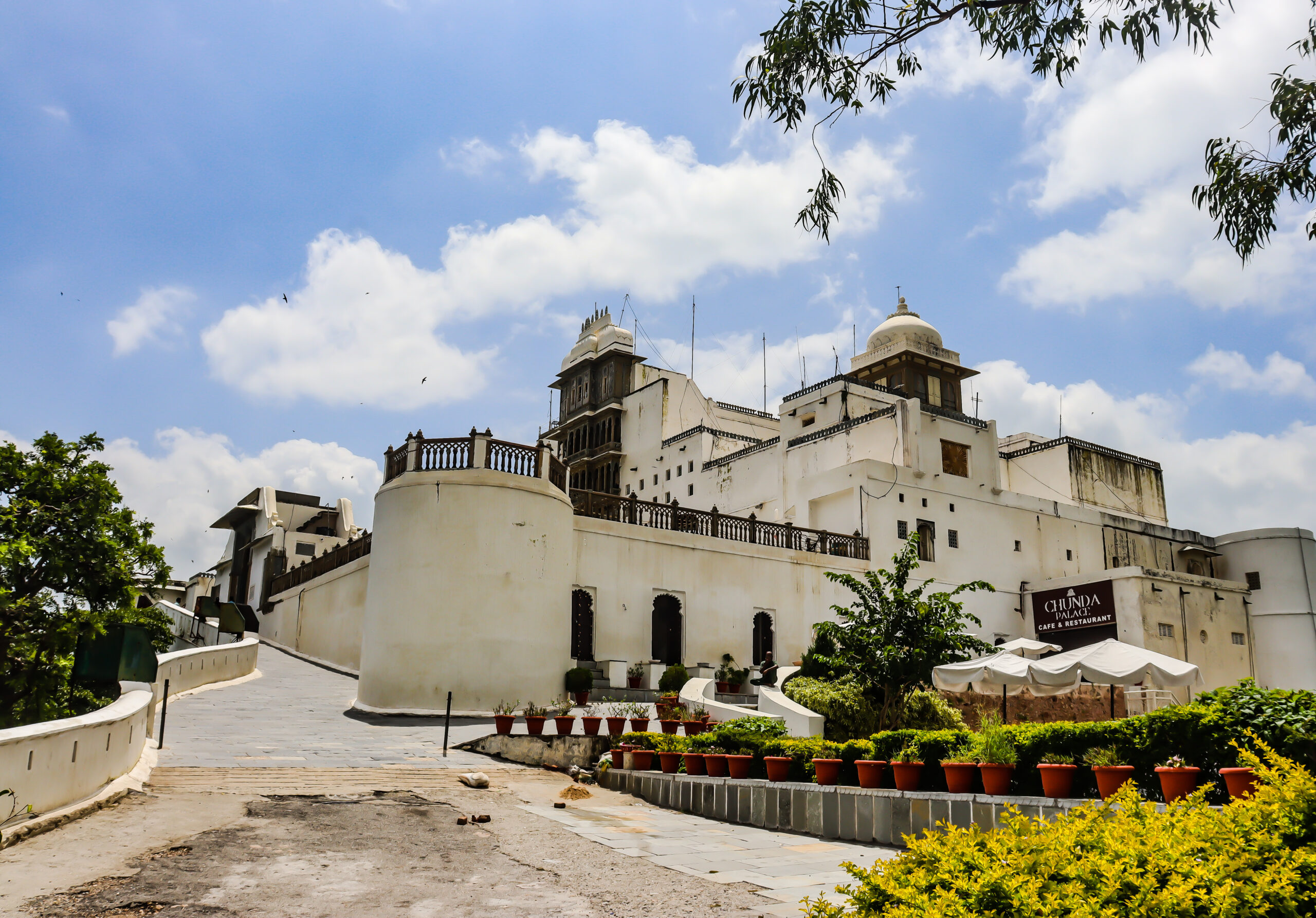Monsoon Palace, History, Architecture, Timing - Udaipur Monsoon palace