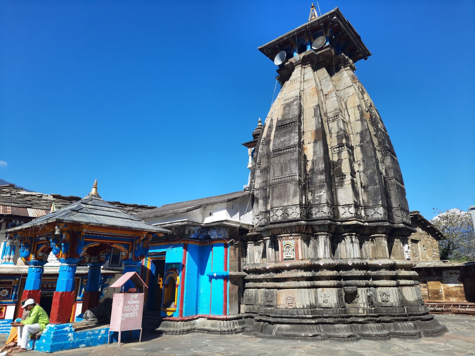 Omkareshwar temple Ukhimath