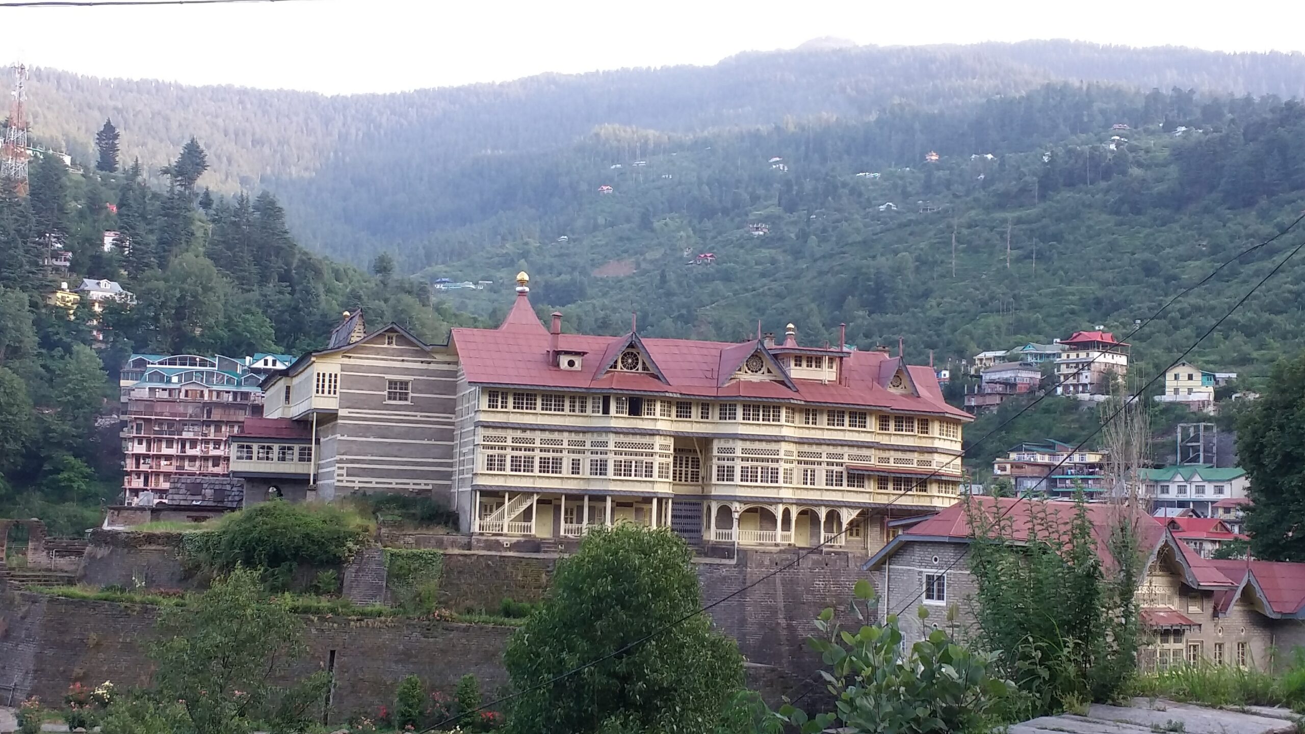 Jubbal: Hatkeshwari Temple, Jubbal Palace - Himachal Pradesh jubbal-palace