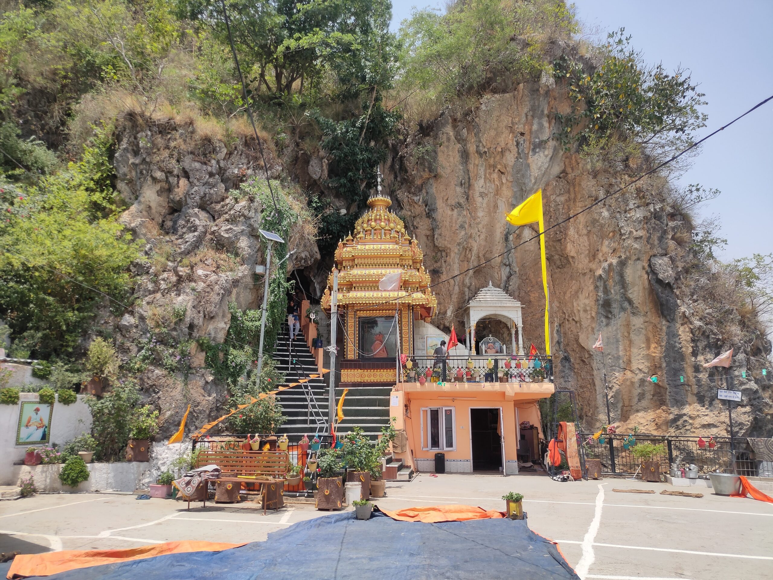 Luturu Mahadev Temple, Baghal State, Solan - Himachal Pradesh luturu-mahadev-temple