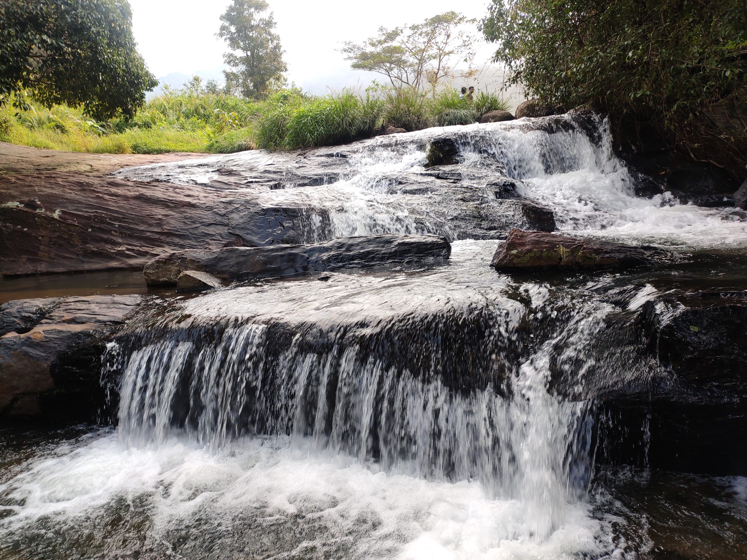 Chelavara Falls: Beauty in Coorg chel-waterfall