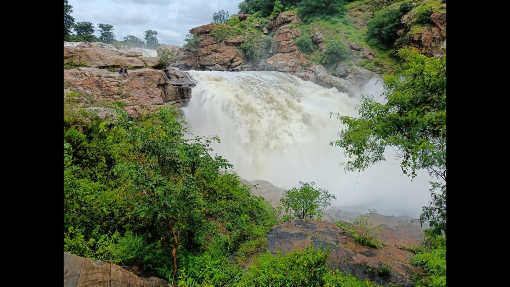 Chunchi Falls: How to reach, Timing :Near Bangalore