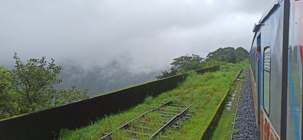 Yedukumari railway trek