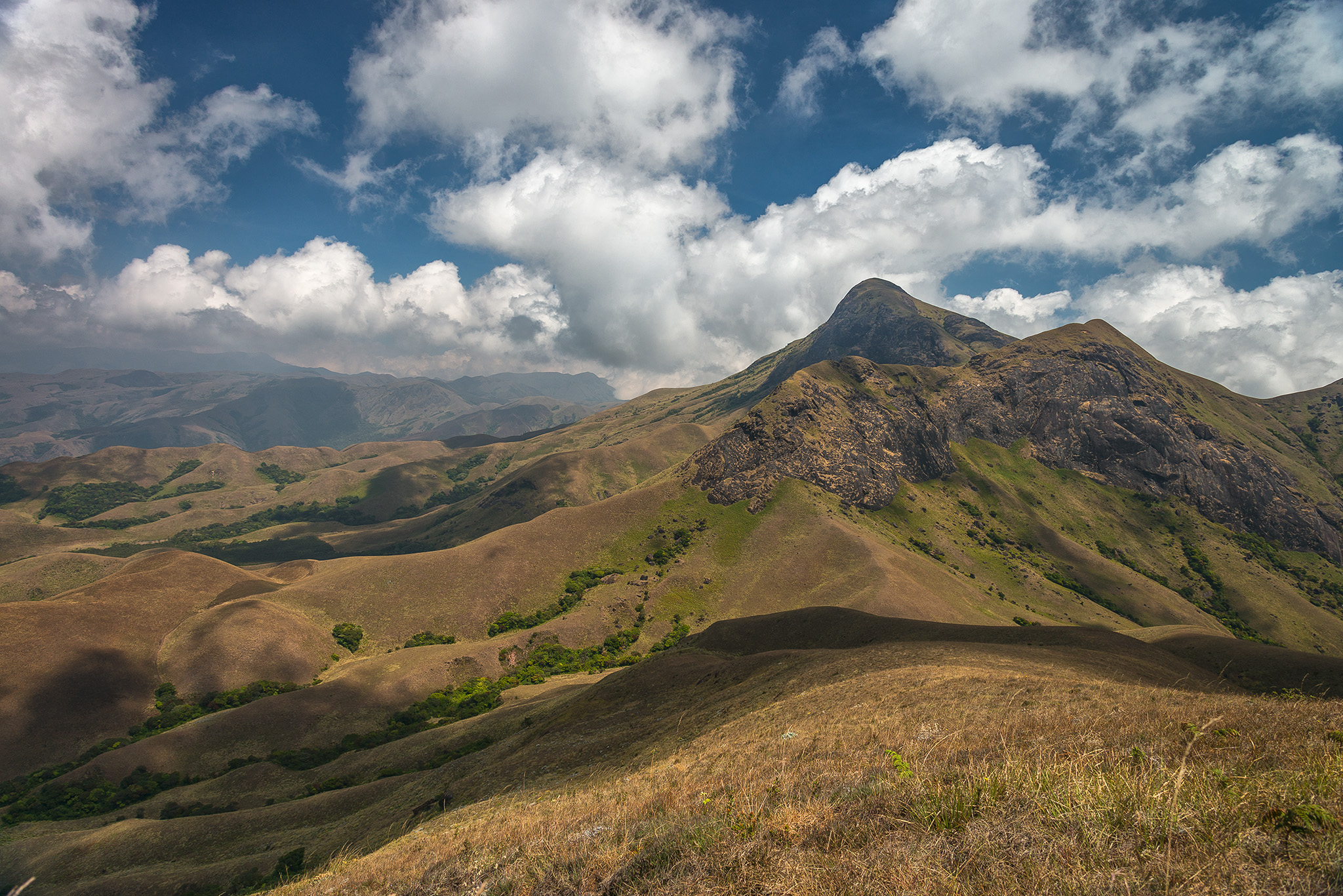 Anamudi Peak, UNESCO Site, Eravikulam National Park - Idukki Anamudi Peak