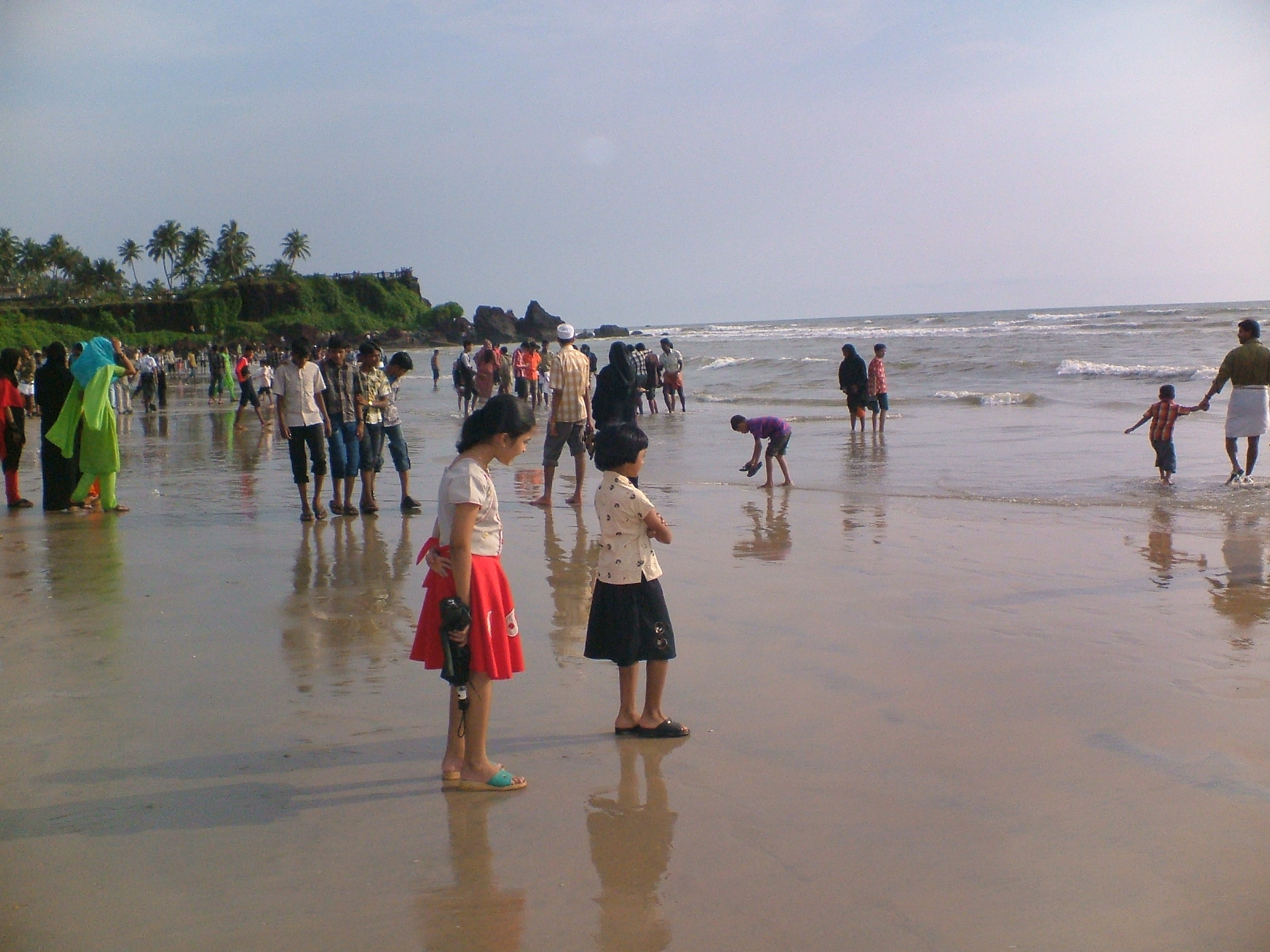 Payyambalam Beach, Activities, Attractions - Kannur Payyambalam beach