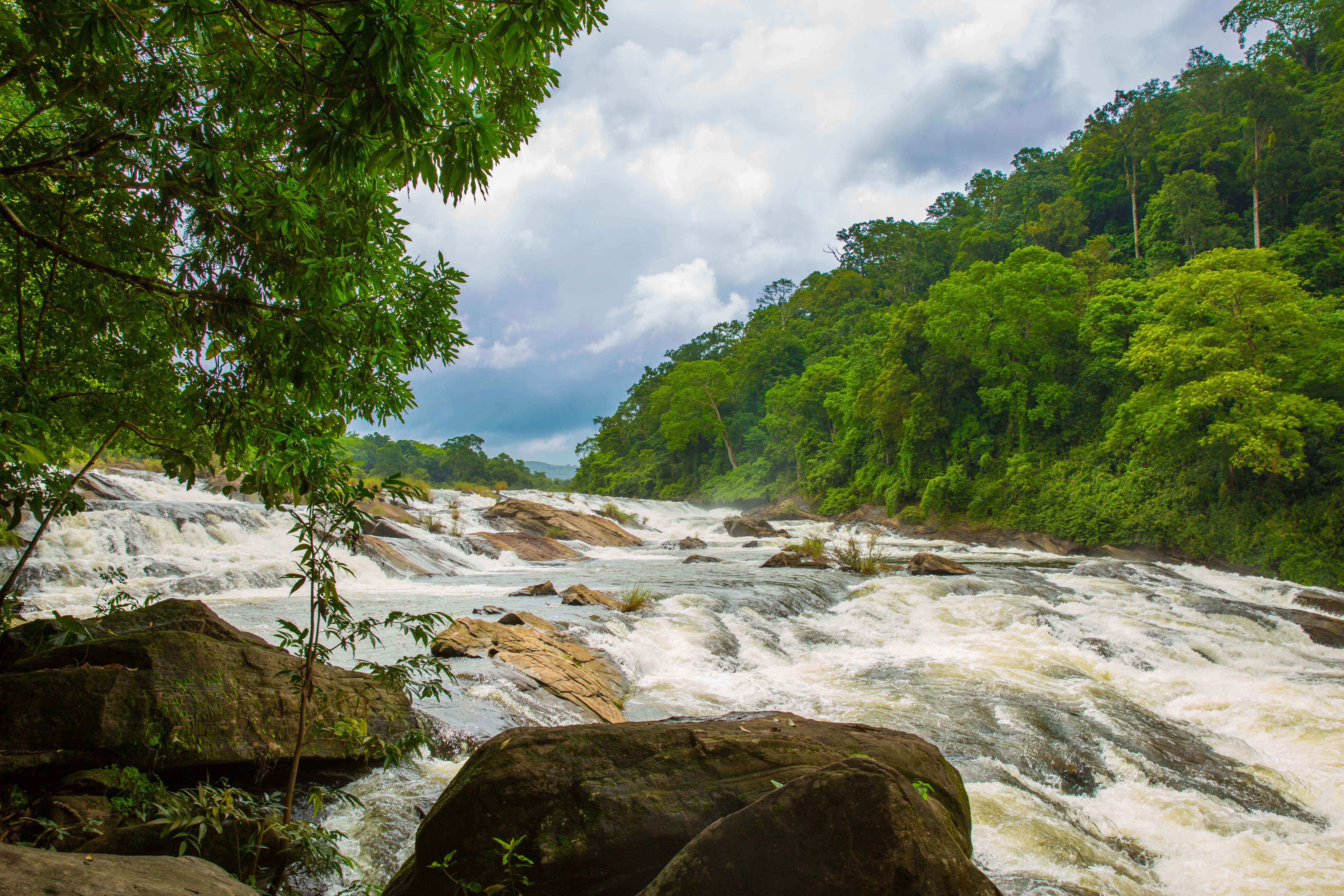 Vazhachal Falls, Activites, Attractions - Thrissur Vazhachal Falls