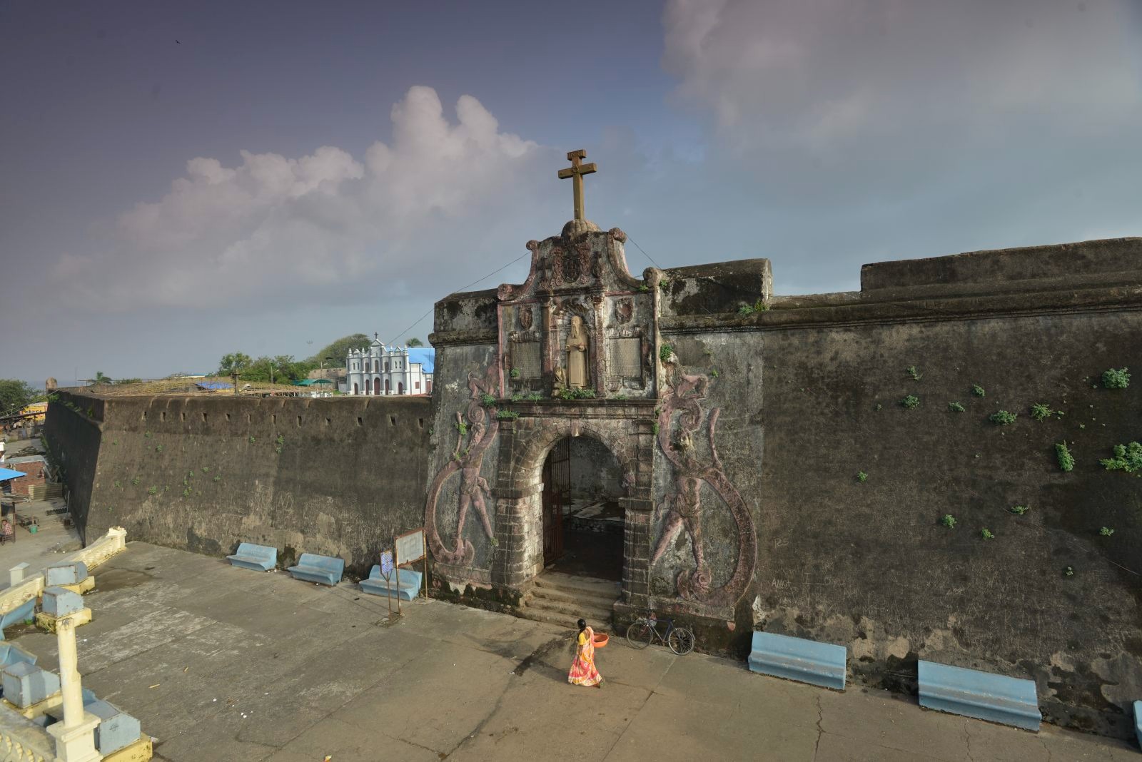 St. Jerome Fort, History, Daman Ganga River, Architecture - Daman st jerome fort, daman