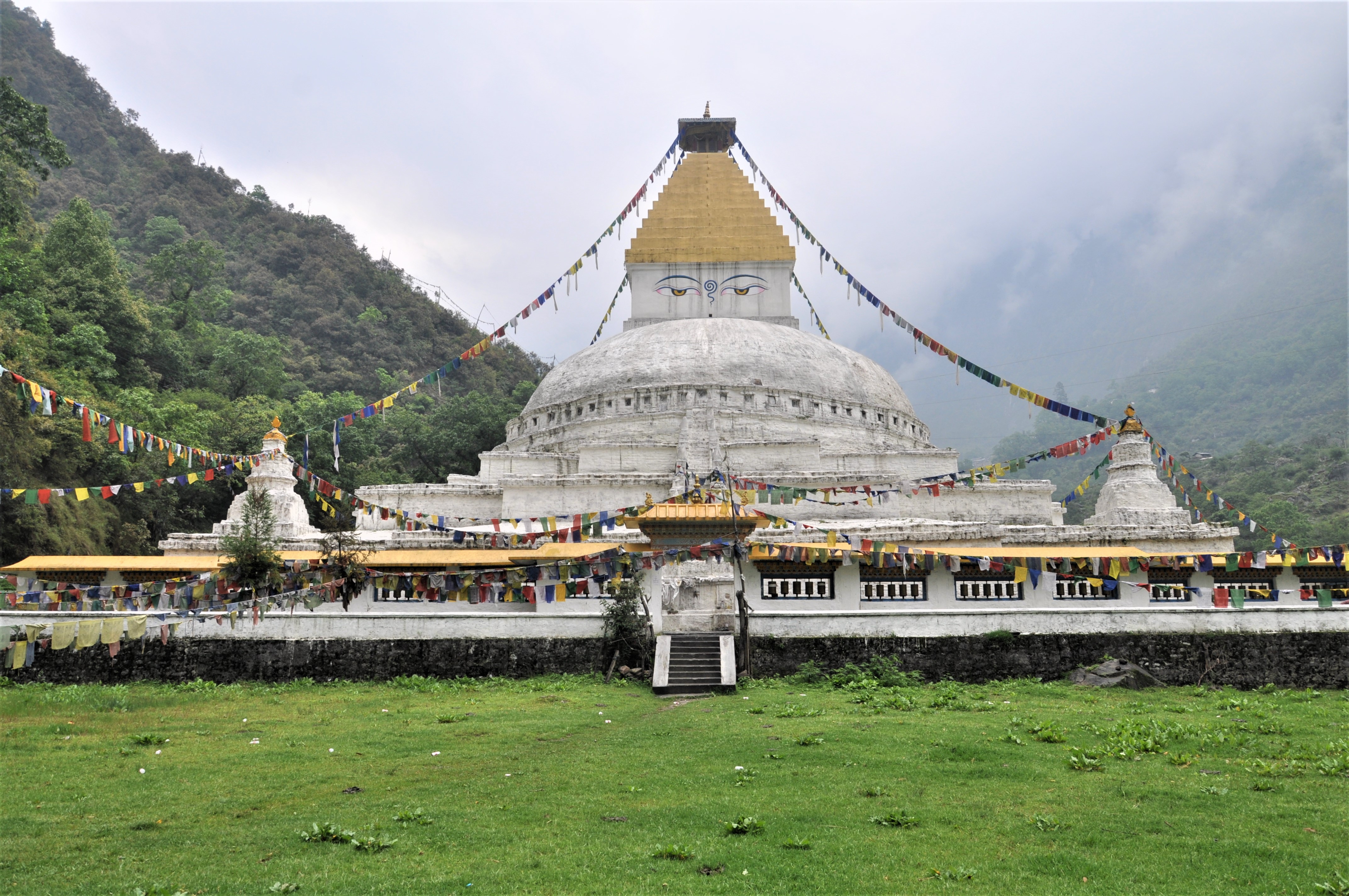 Gorsam Chorten, History, Architecture: Zemithang Gorsam_Stupa,_Zemithang_India