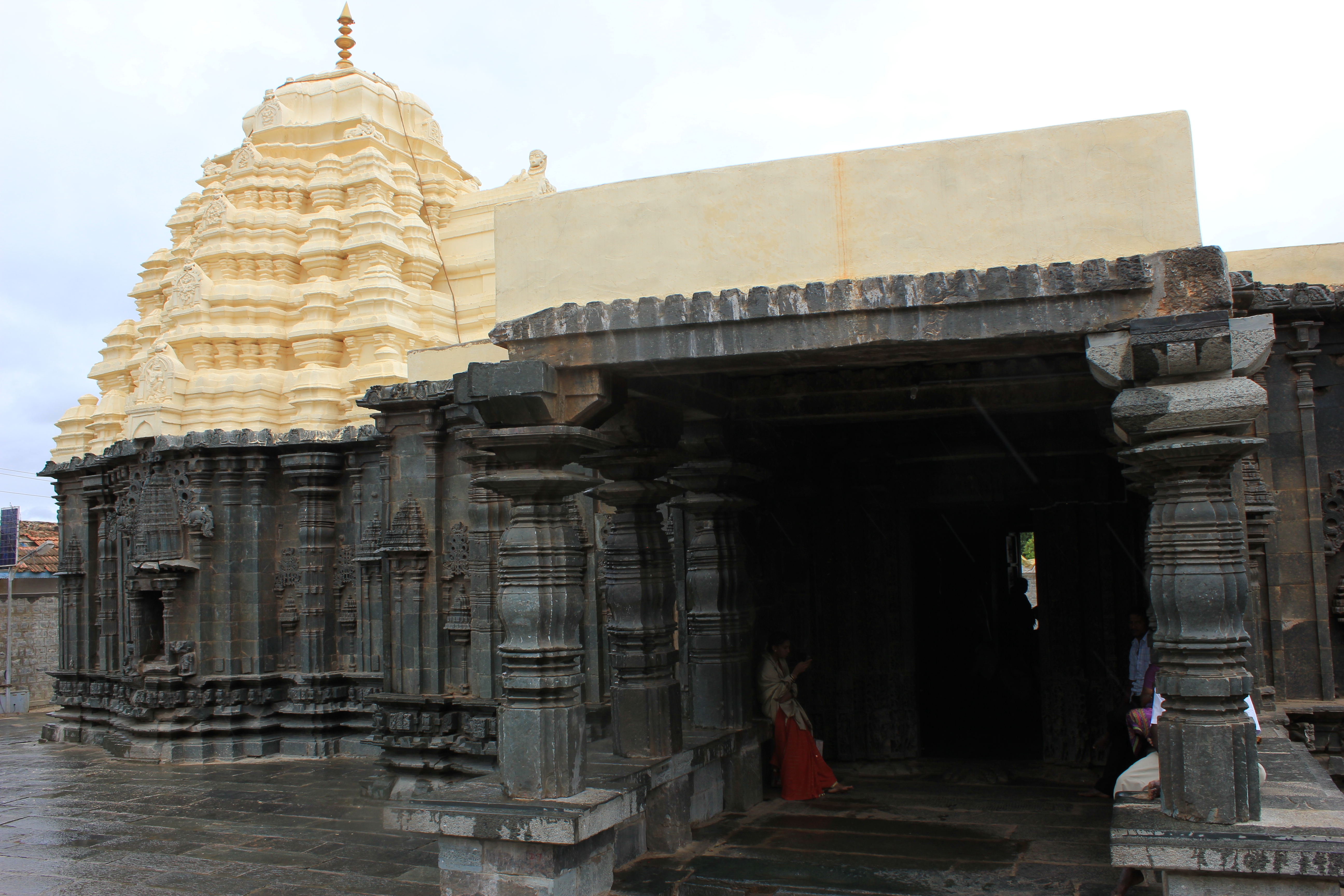 Mallikarjuna Temple, 11th century CE, History, Architecture - Kuruvatti Mallikarjuna Temple, Kuruvatti