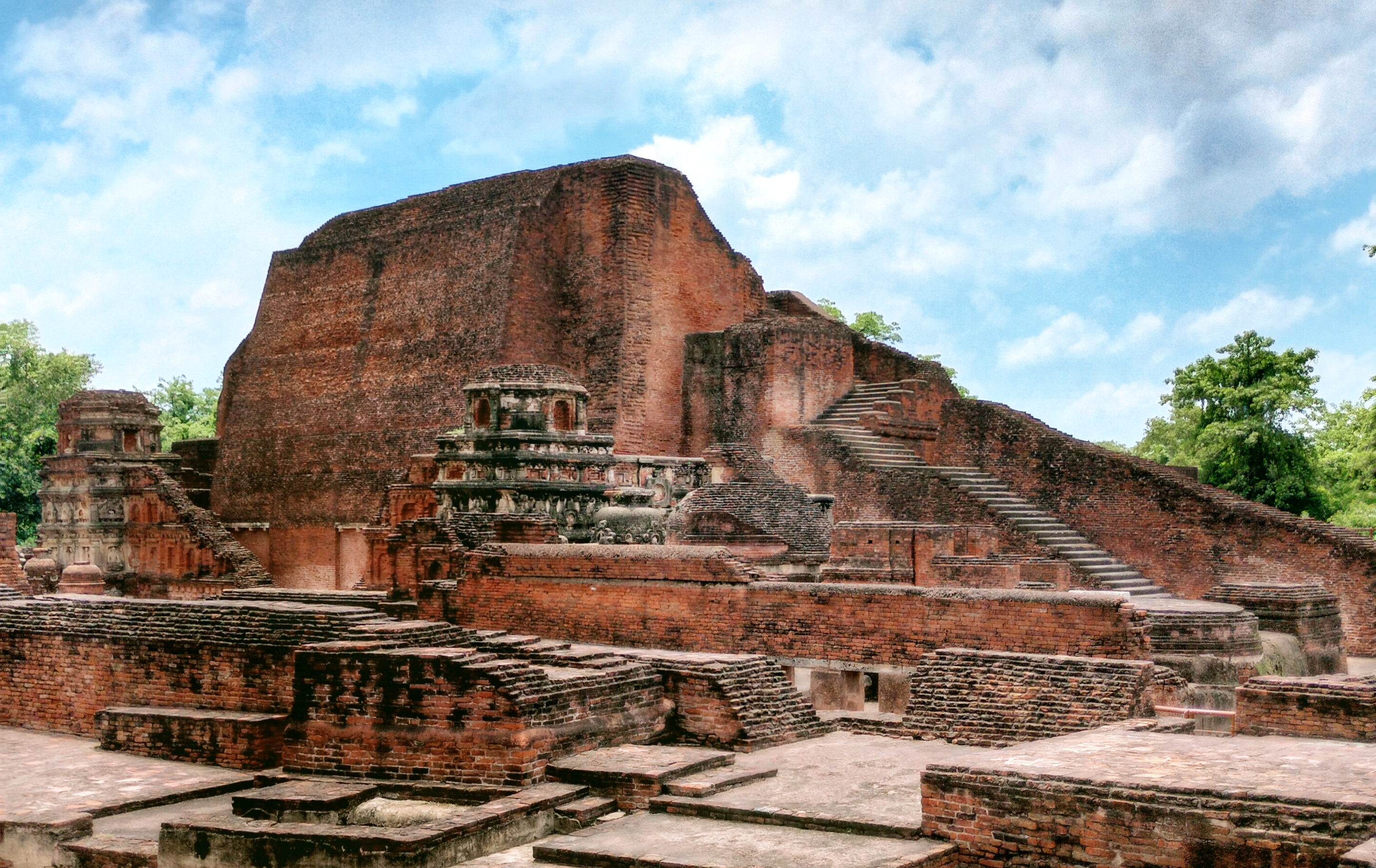 Nalanda University (UNESCO), History, Architecture: Nalanda oppo_1024