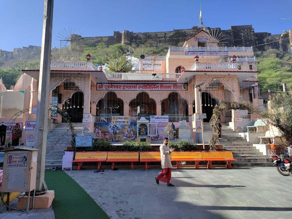 Ghushmeshwar temple, 12th Jyotirlinga,Timing - Devgiri Hills Ghushmeshwar temple