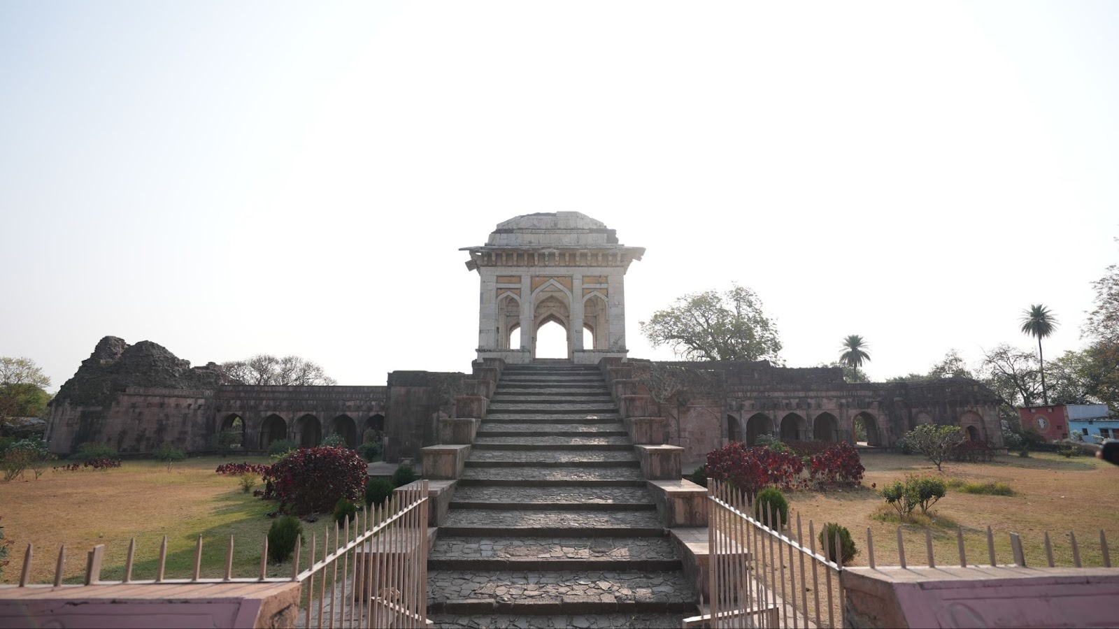 Ashrafi Mahal, History, Timing - Mandu Ashrafi Mahal