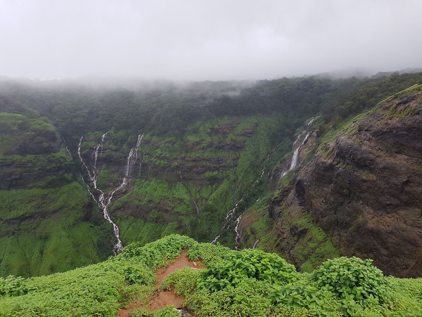 Echo Point, Matheran - Maharashtra echo viewpoint