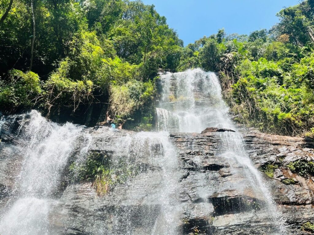 Jhari Waterfall