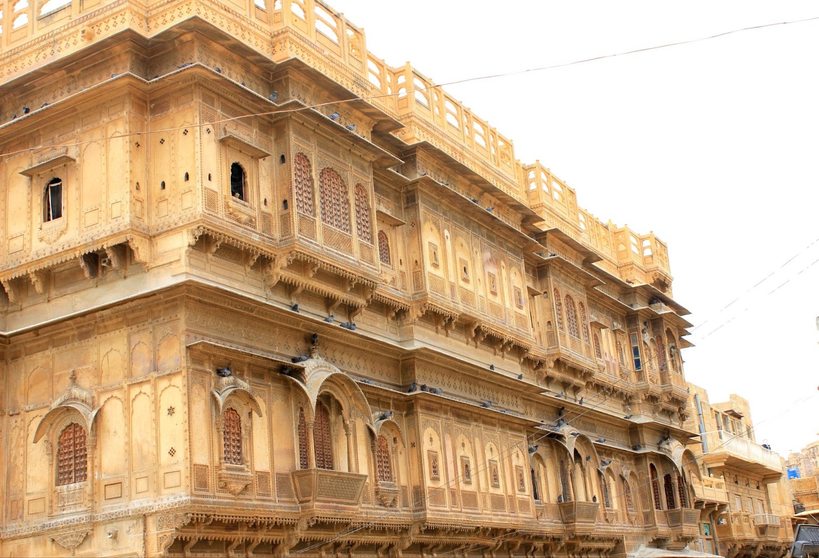 Patwon ki Haveli, History, Architecture- Jaisalmer Patwon ki Haveli