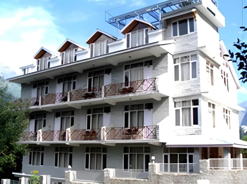 Hotel Manali Continental