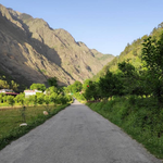 Nagini – A Riverside Village in Tirthan Valley Nagini